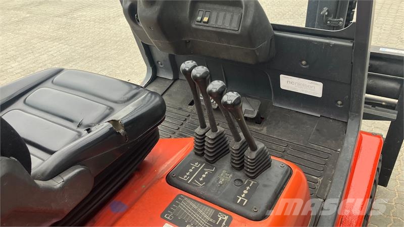Linde H30T Linde H30T Chariots diesel
