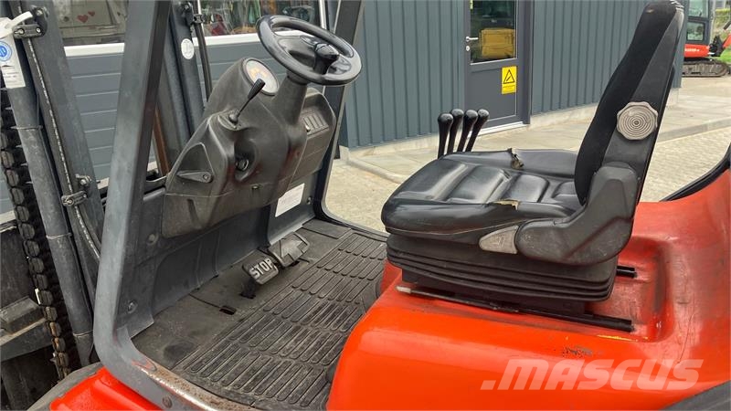 Linde H30T Linde H30T Chariots diesel