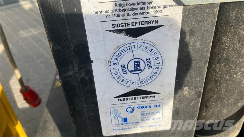 Montini 2200 EL MONTINI 2200kg El med godt udstyr Dizelski viljuškari