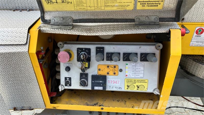 Omme 1550  Omme 1550 15 meters trailer lift رافعات ومنصات أخرى