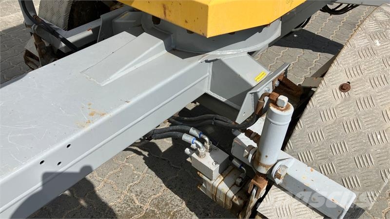 Omme 1830 Omme 1830 I velholdt stand رافعات ومنصات أخرى