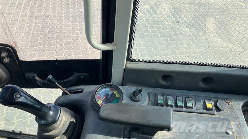 Schaeff HR 2.0 Scharff HR 2,0 2 tons حفارات زحافة