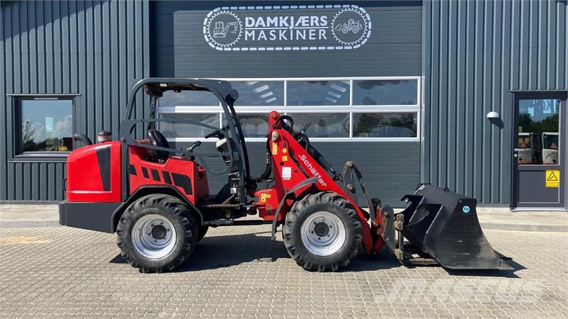 Schäffer 3550 Schaffer 3550 må køres på trailer Mini homlokrakodók