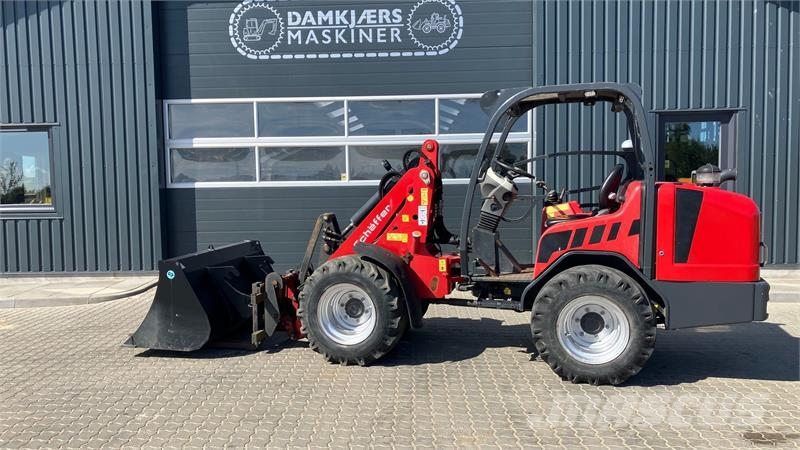 Schäffer 3550 Schaffer 3550 må køres på trailer Mini homlokrakodók