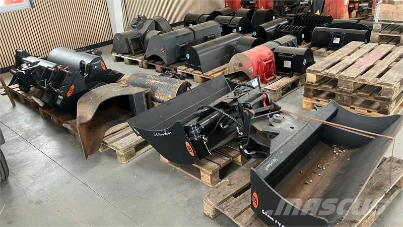 Takeuchi TB216 CP ny Græsrive 120 cmT2 Mini Escavadoras <7t