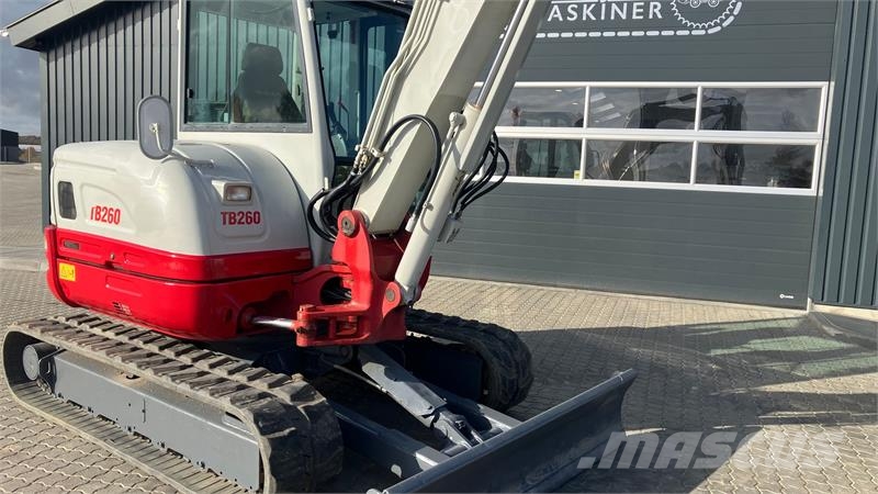 Takeuchi TB260 Takeuchi TB260 Beltegraver