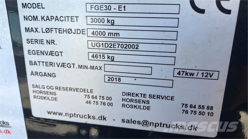 TCM FGE30 TCM FGE30 kun 2700 timer Dieseltrukit