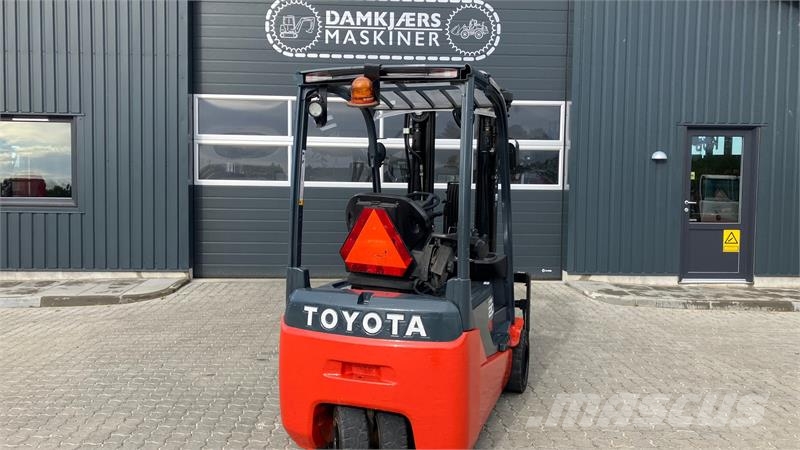 Toyota 8FBE20T Toyota 2 Tons El truck Carrelli elevatori diesel