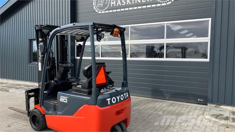 Toyota 8FBE20T Toyota 2 Tons El truck Carrelli elevatori diesel