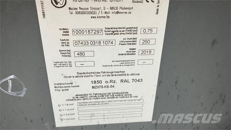 Weidemann T4512 Ny 4i1 skovl med kramer beslag Mininakladače