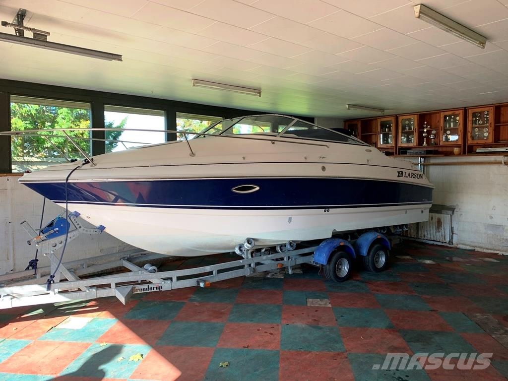 Larson 220 Cabrio Motorok