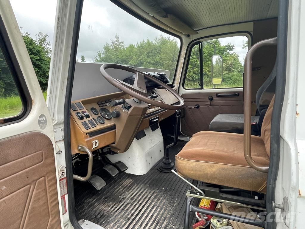 Leyland Landmaster 9-12 Camiones bañeras basculantes o volquetes