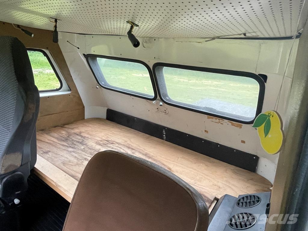 Leyland Landmaster 9-12 Camiones bañeras basculantes o volquetes