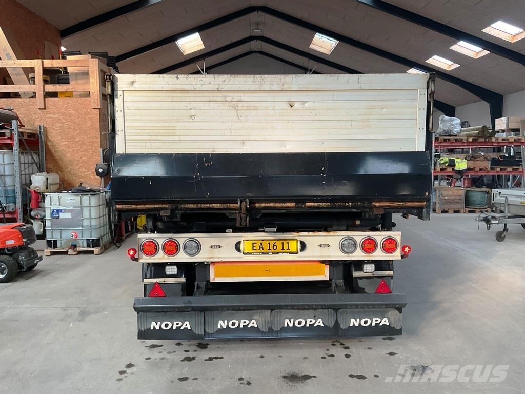 Mercedes-Benz 3256 8x4*4 Hiab 302 kran inkl. kærre Kiperi kamioni