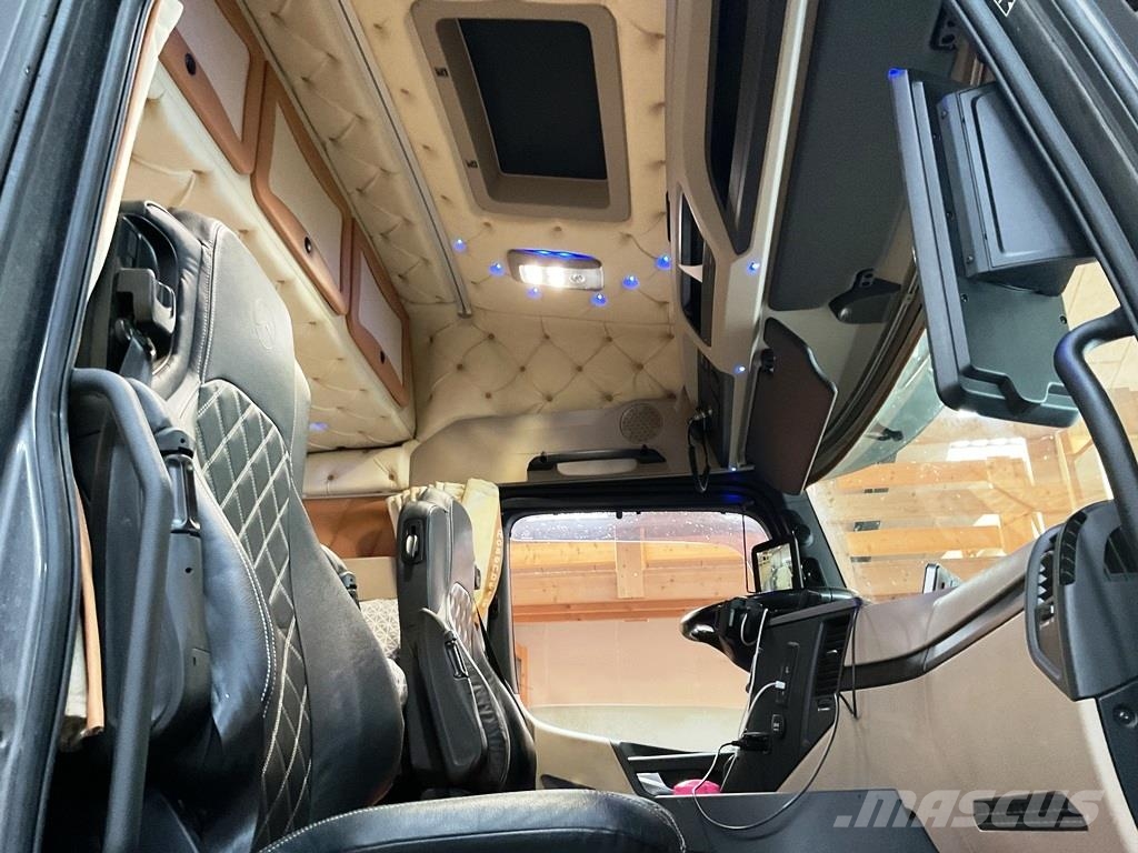 Mercedes-Benz 3256 8x4*4 Hiab 302 kran inkl. kærre Kiperi kamioni