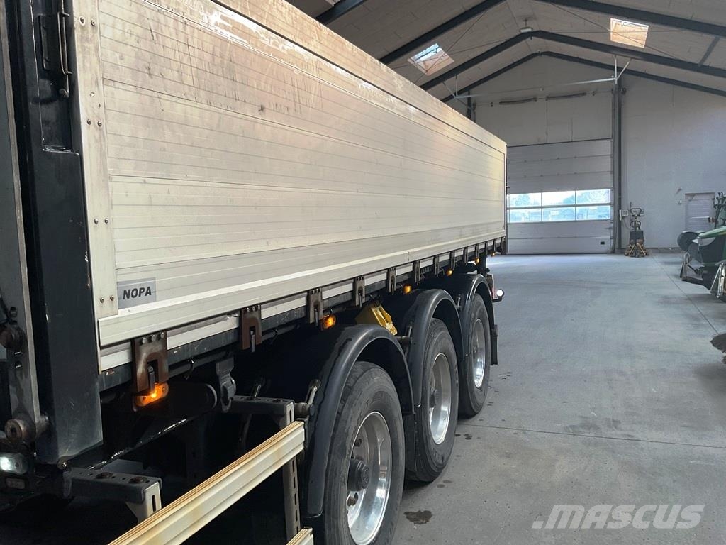 Mercedes-Benz 3256 8x4*4 Hiab 302 kran inkl. kærre Kiperi kamioni