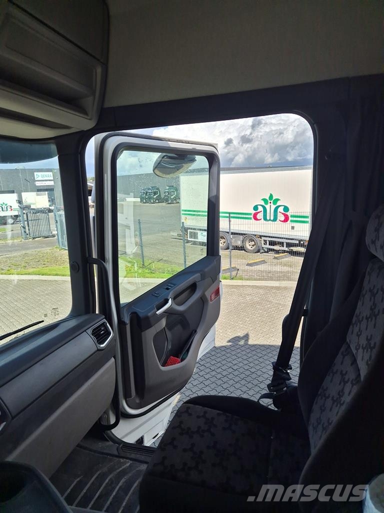 Scania G410 GAS HMF 2820 kran Kranwagen