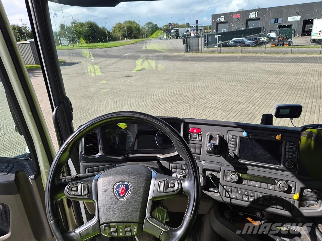 Scania G410 GAS HMF 2820 kran Kranwagen