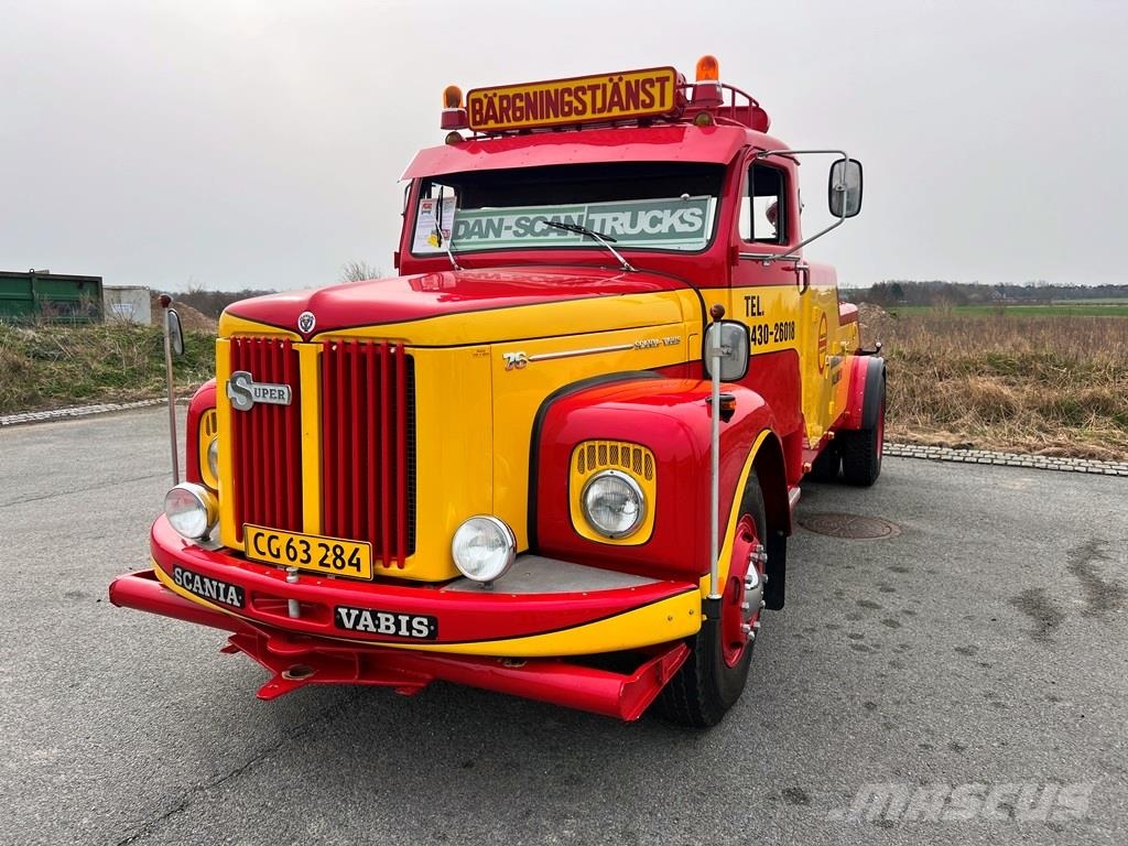 Scania LB 76 Total ny renoveret Camiones con caja de remolque