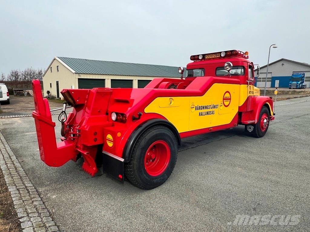 Scania LB 76 Total ny renoveret Camiones con caja de remolque