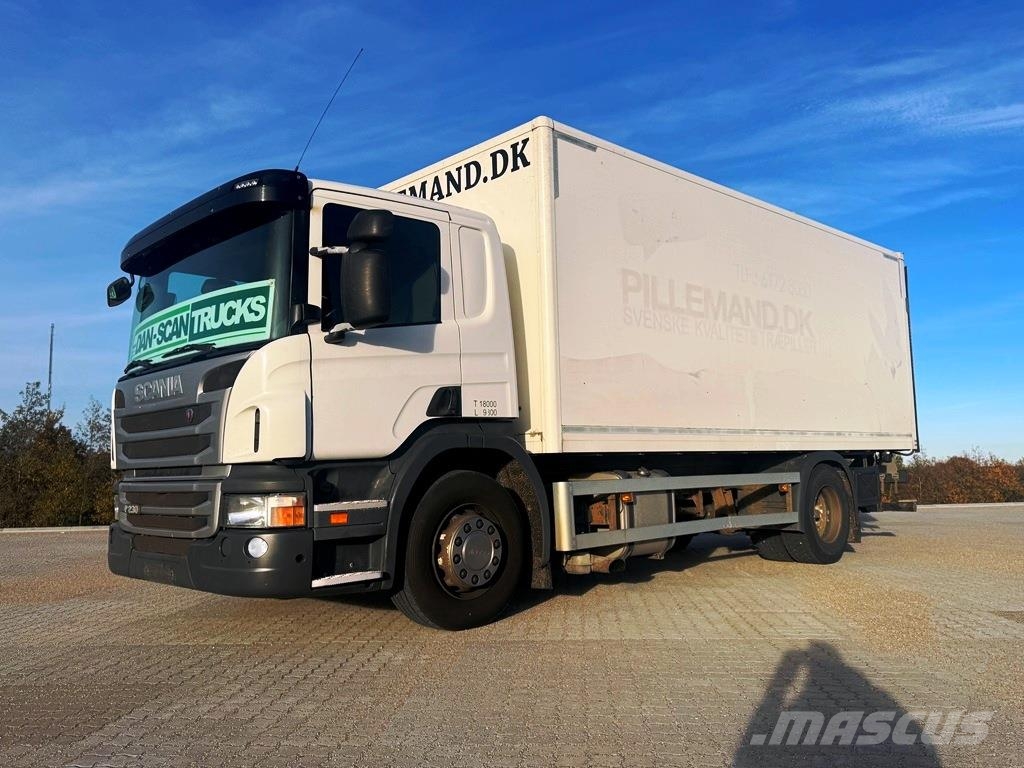 Scania P230 med lift Фургони