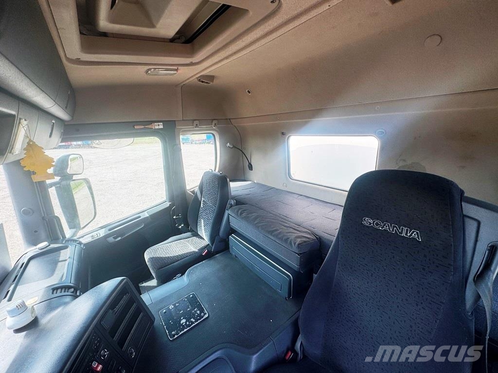Scania P380 8x2*6 ADR-FL 24200L Грузовики-Фургоны