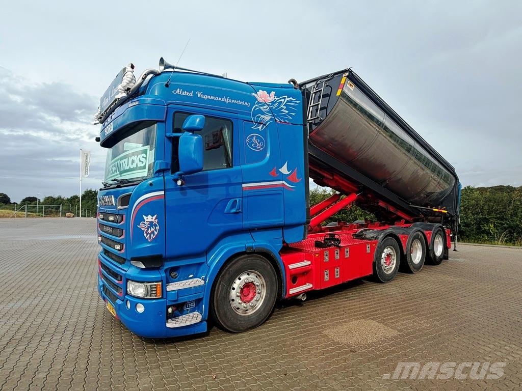 Scania R580 selv kørende med asfalt lad Camiones polibrazo