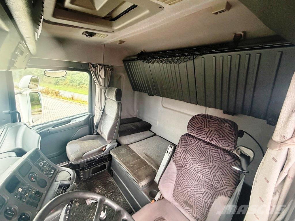 Scania T420 4x2 Hydr. Naudoti vilkikai