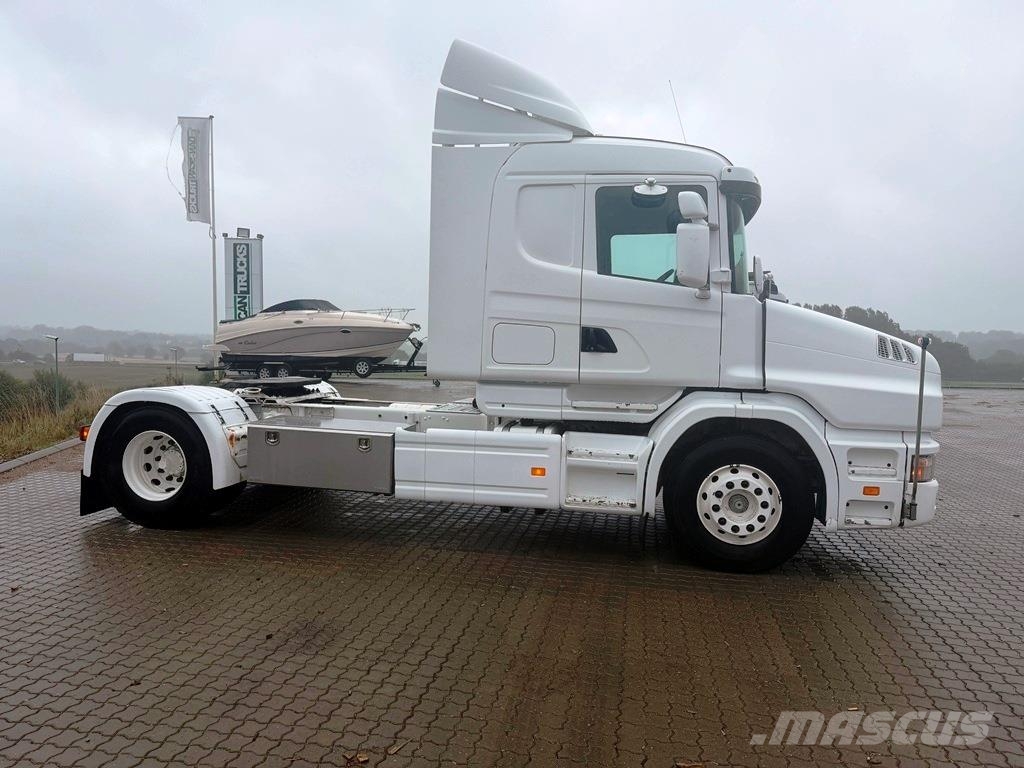 Scania T420 4x2 Hydr. Naudoti vilkikai