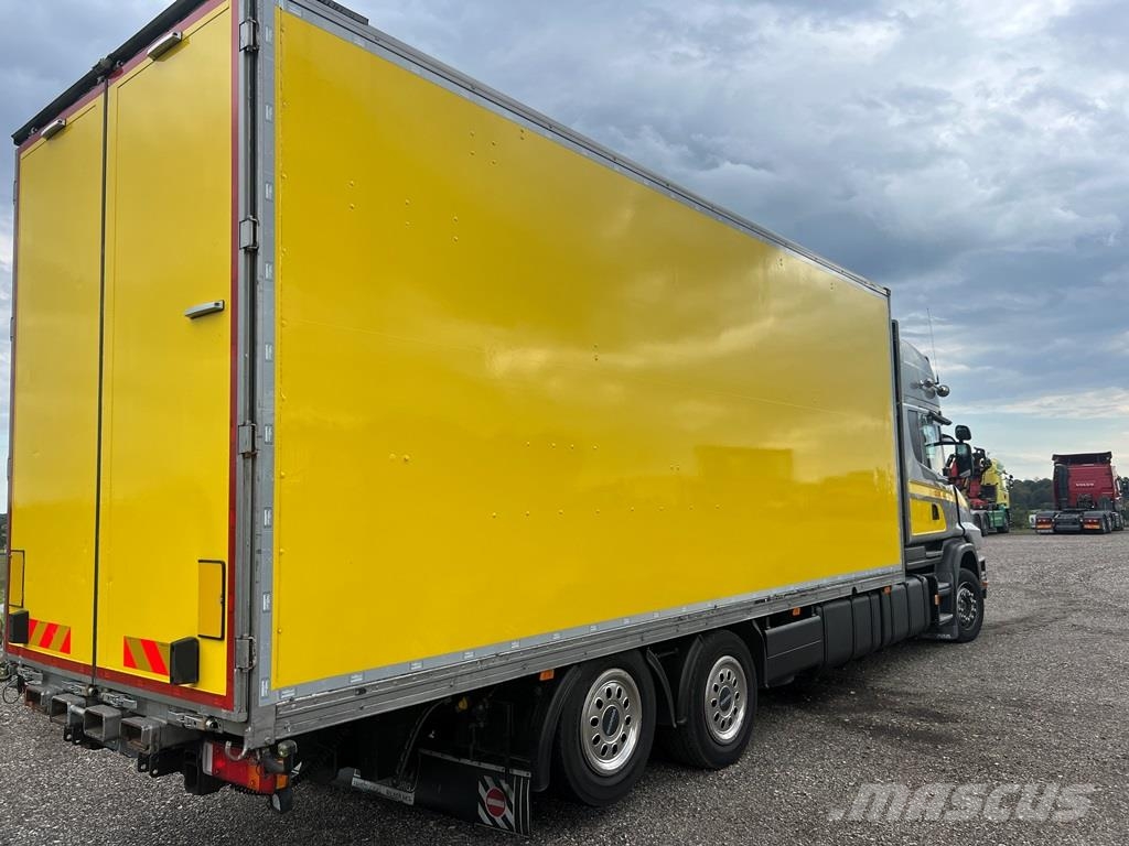 Scania T420 6x2 m. filter Фургони