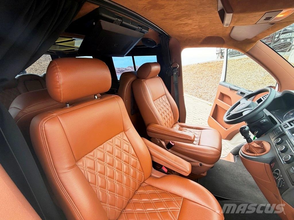 Volkswagen caravelle Deluxe edition moms fri Biler