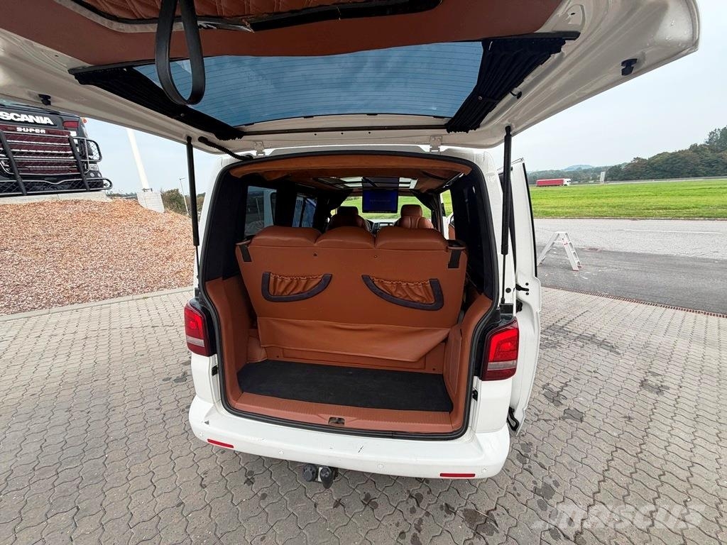 Volkswagen caravelle Deluxe edition moms fri Biler