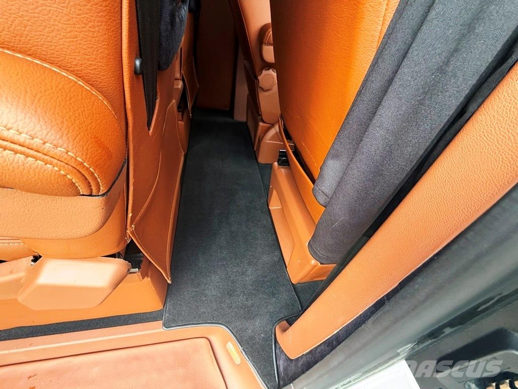 Volkswagen caravelle Deluxe edition moms fri Biler