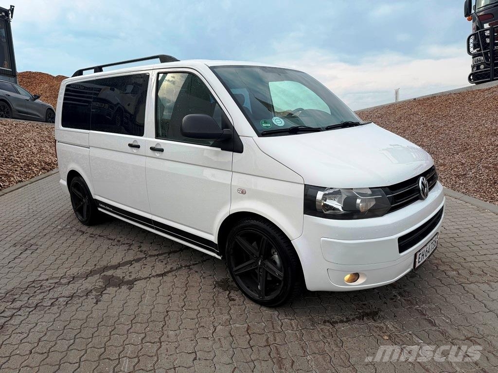 Volkswagen caravelle Deluxe edition moms fri Biler