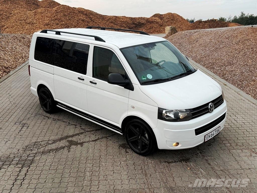 Volkswagen caravelle Deluxe edition moms fri Biler