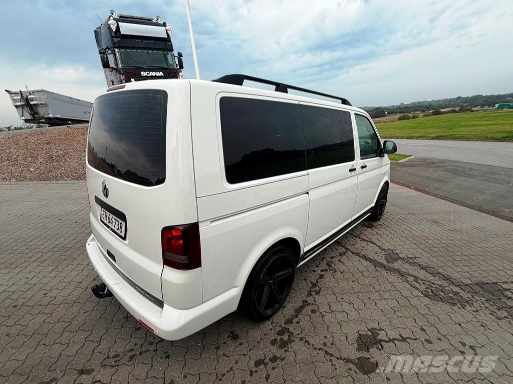 Volkswagen caravelle Deluxe edition moms fri Biler
