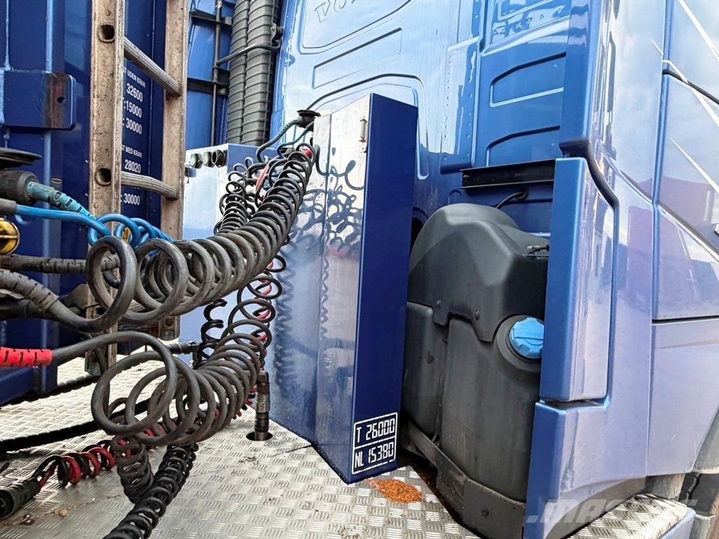 Volvo FH500 inkl. trailer og Aft. kran Naudoti vilkikai