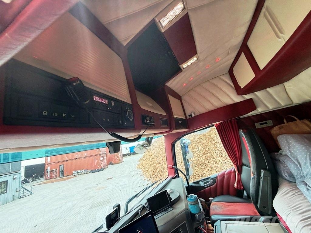 Volvo FH500 inkl. trailer og Aft. kran Naudoti vilkikai