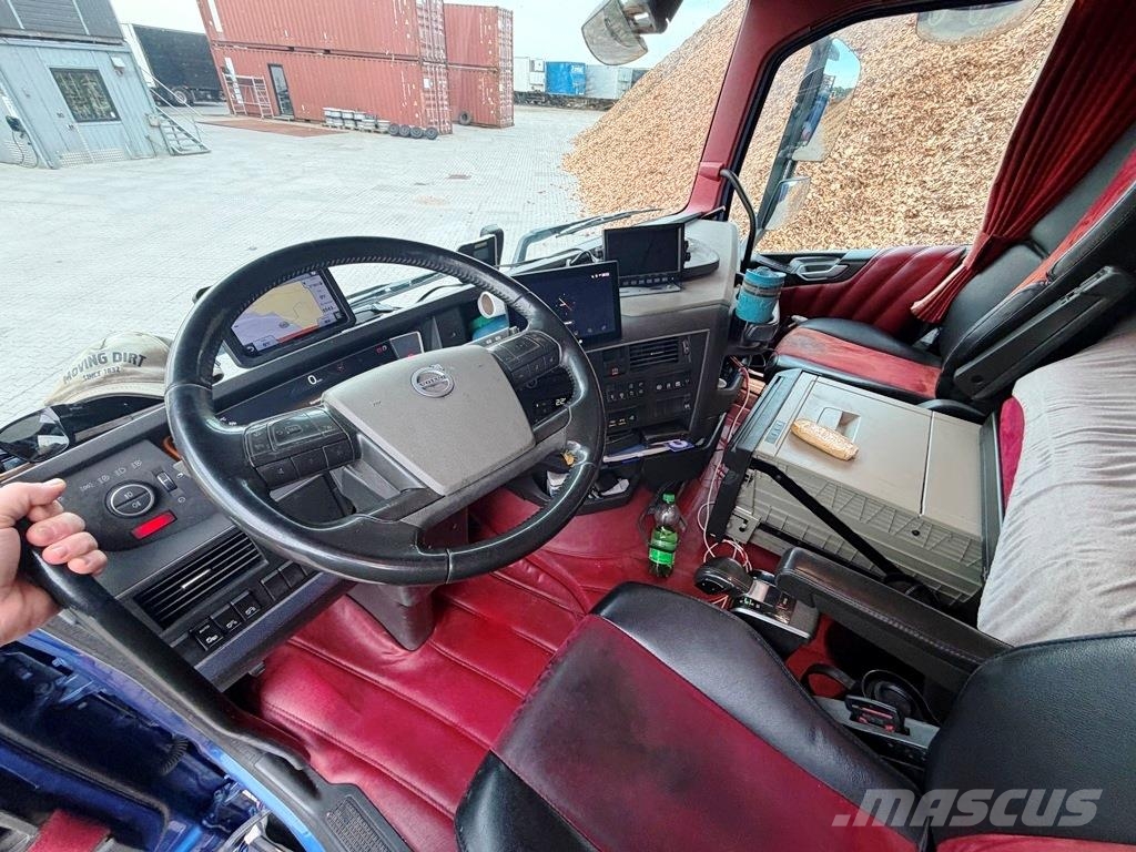 Volvo FH500 inkl. trailer og Aft. kran Naudoti vilkikai