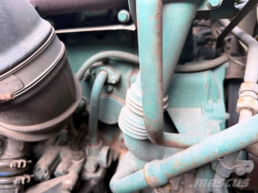 Volvo FM 9 260 sideåbning شاحنات ذات هيكل صندوقي