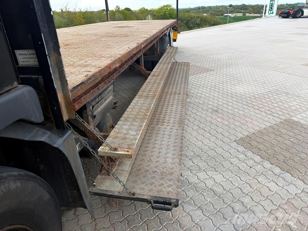 Volvo FM 9 260 sideåbning شاحنات ذات هيكل صندوقي
