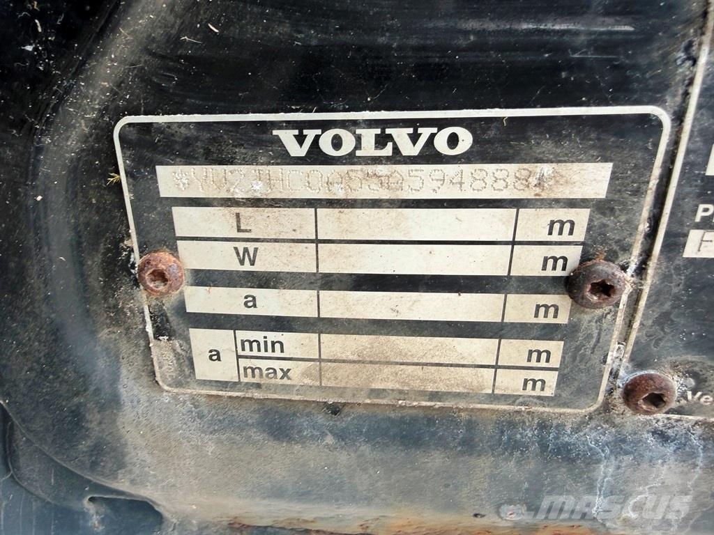 Volvo FM 9 260 sideåbning شاحنات ذات هيكل صندوقي