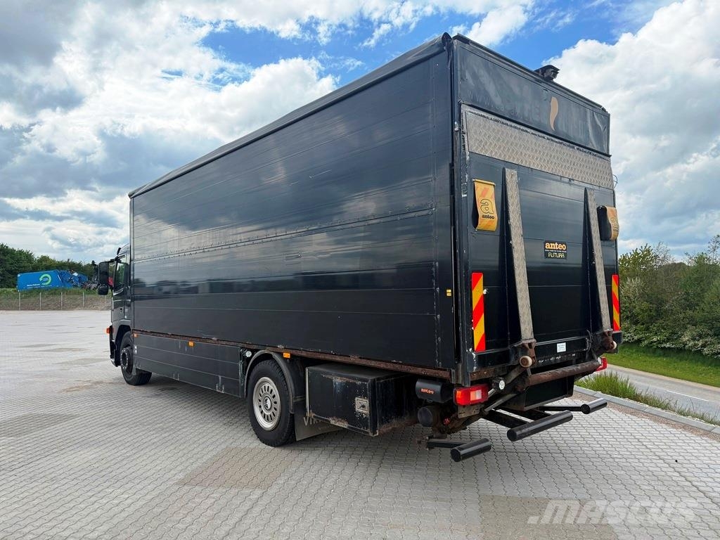 Volvo FM 9 260 sideåbning شاحنات ذات هيكل صندوقي