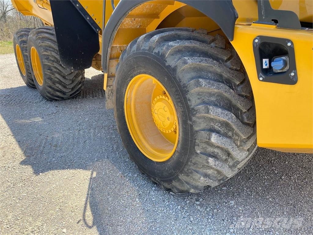 Bell B20E Camiones articulados