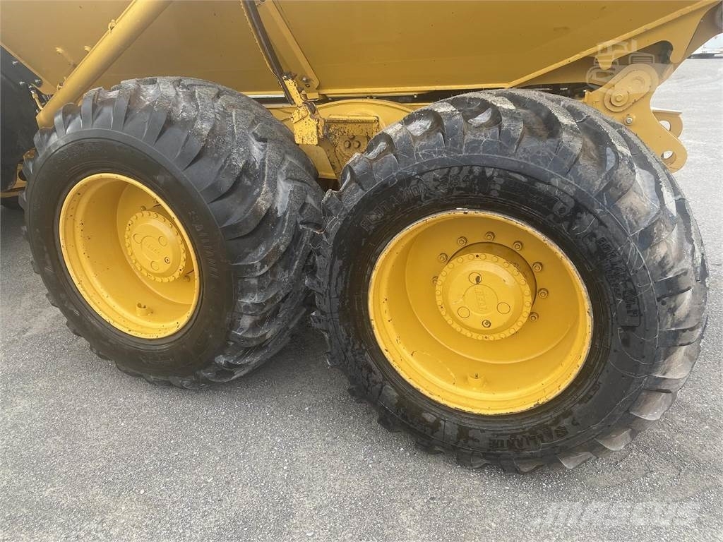 Bell B20E Camiones articulados