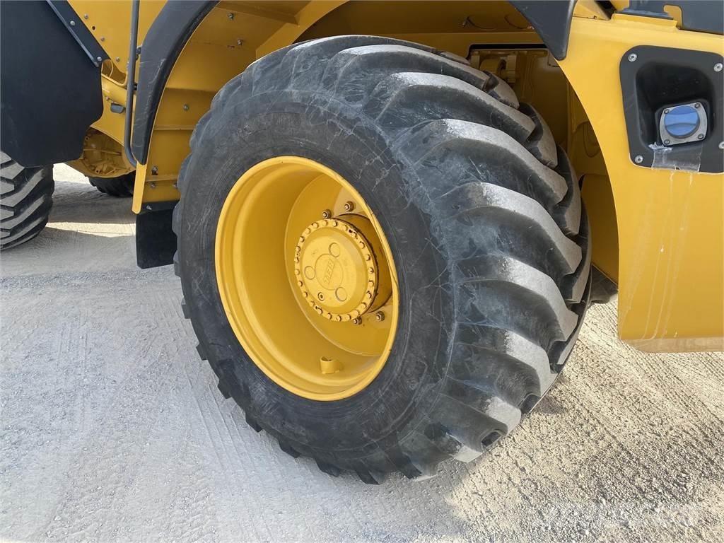 Bell B20E Σπαστό Dump Truck ADT
