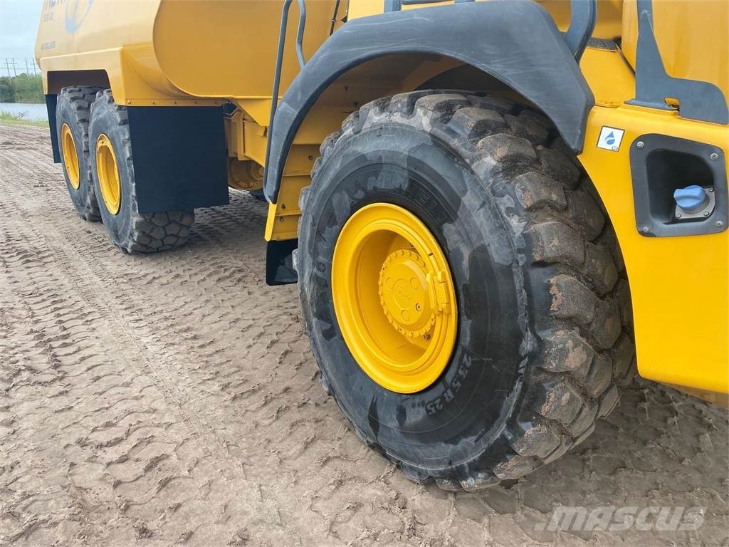 Bell B25E صهاريج مياه