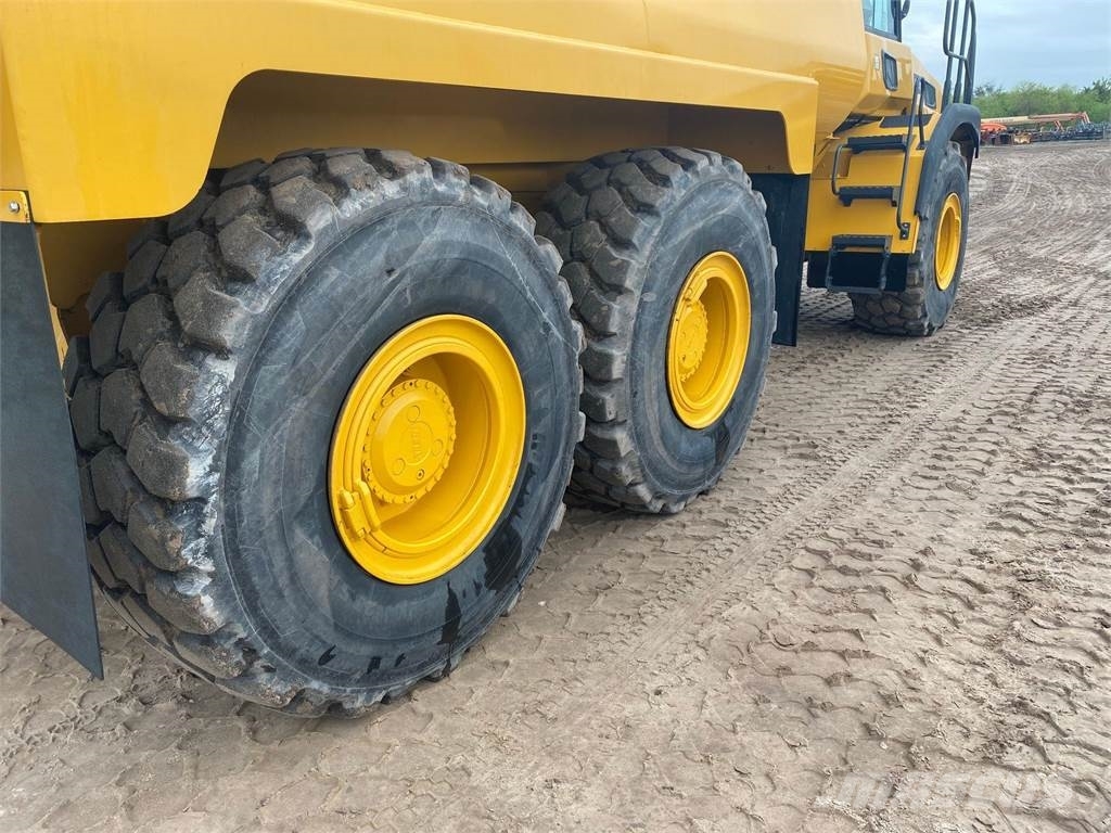 Bell B25E صهاريج مياه