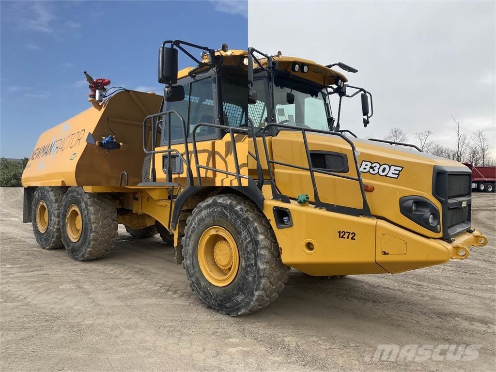 Bell B30E صهاريج مياه