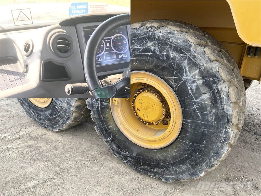 Bell B30E صهاريج مياه